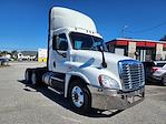 Used 2017 Freightliner Cascadia Day Cab 6x4, Semi Truck for sale #672001 - photo 4