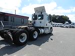 Used 2017 Freightliner Cascadia Day Cab 6x4, Semi Truck for sale #673777 - photo 5