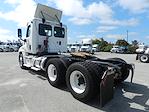 Used 2017 Freightliner Cascadia Day Cab 6x4, Semi Truck for sale #673777 - photo 2