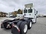 Used 2017 Freightliner Cascadia Day Cab 6x4, Semi Truck for sale #673780 - photo 5