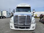 Used 2017 Freightliner Cascadia Sleeper Cab 6x4, Semi Truck for sale #675524 - photo 3