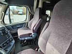 Used 2017 Freightliner Cascadia Sleeper Cab 6x4, Semi Truck for sale #675524 - photo 7