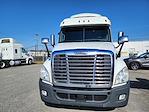 Used 2017 Freightliner Cascadia Sleeper Cab 6x4, Semi Truck for sale #675533 - photo 3