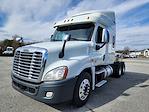 Used 2017 Freightliner Cascadia Sleeper Cab 6x4, Semi Truck for sale #675538 - photo 1