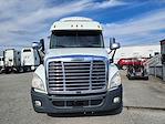 Used 2017 Freightliner Cascadia Sleeper Cab 6x4, Semi Truck for sale #675538 - photo 3