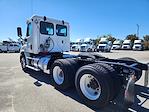 Used 2018 Freightliner Cascadia Day Cab 6x4, Semi Truck for sale #751158 - photo 2