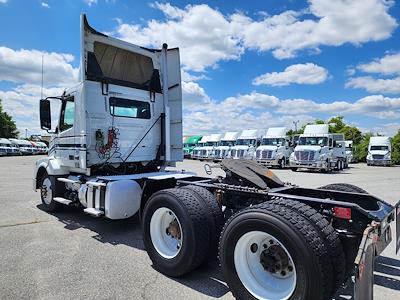 Used 2018 Volvo VNL 6x4, Semi Truck for sale #753087 - photo 2