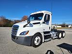 Used 2019 Freightliner Cascadia Day Cab 6x4, Semi Truck for sale #865436 - photo 1