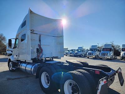 Used 2019 Volvo VNL 6x4, Semi Truck for sale #878034 - photo 2