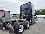 Used 2020 Freightliner Cascadia Sleeper Cab 6x4, Semi Truck for sale #880025 - photo 6
