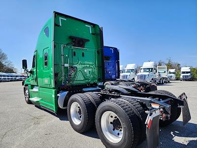 Used 2020 Freightliner Cascadia Sleeper Cab 6x4, Semi Truck for sale #880045 - photo 2