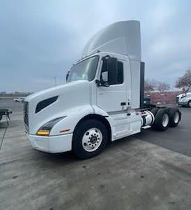 Used 2018 Volvo VNR Conventional Cab 6x4, Semi Truck for sale #222273 - photo 1