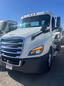 Used 2020 Freightliner Cascadia Day Cab 6x4, Semi Truck for sale #238329 - photo 1