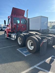 Used 2016 Freightliner Cascadia Day Cab 6x4, Semi Truck for sale #389663 - photo 2