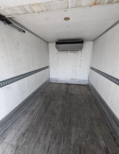 Used 2016 Hino 268A Single Cab 4x2, 18' Refrigerated Body for sale #658499 - photo 2