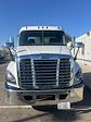 Used 2018 Freightliner Cascadia Day Cab 6x4, Semi Truck for sale #685507 - photo 3