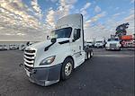 Used 2018 Freightliner Cascadia Day Cab 6x4, Semi Truck for sale #750170 - photo 1