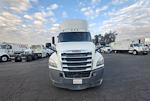 Used 2018 Freightliner Cascadia Day Cab 6x4, Semi Truck for sale #750170 - photo 3