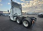 Used 2018 Freightliner Cascadia Day Cab 6x4, Semi Truck for sale #750170 - photo 2