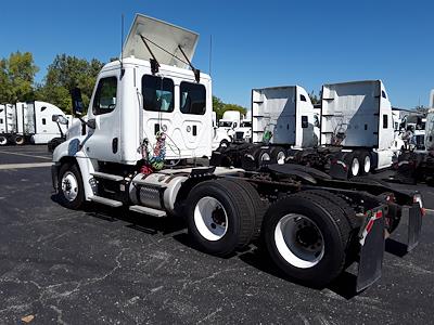 Used 2016 Freightliner Cascadia Day Cab 6x4, Semi Truck for sale #359360 - photo 2
