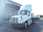 Used 2016 Freightliner Cascadia Day Cab 6x4, Semi Truck for sale #652706 - photo 1