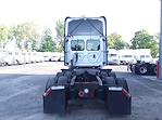 Used 2016 Freightliner Cascadia Day Cab 6x4, Semi Truck for sale #652706 - photo 6