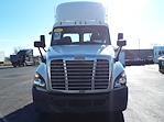 Used 2017 Freightliner Cascadia Day Cab 6x4, Semi Truck for sale #665587 - photo 3