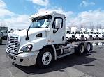 Used 2017 Freightliner Cascadia Day Cab 6x4, Semi Truck for sale #673635 - photo 1