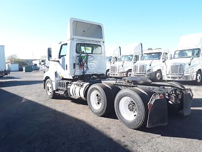 Used 2018 International LT SBA 6x4, Semi Truck for sale #684164 - photo 2