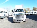 Used 2018 Freightliner Cascadia Day Cab 6x4, Semi Truck for sale #744649 - photo 3