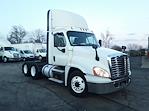 Used 2018 Freightliner Cascadia Day Cab 6x4, Semi Truck for sale #754178 - photo 4