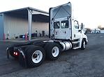 Used 2018 Freightliner Cascadia Day Cab 6x4, Semi Truck for sale #754178 - photo 5