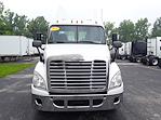 Used 2018 Freightliner Cascadia Day Cab 6x4, Semi Truck for sale #768137 - photo 4