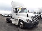 Used 2019 Freightliner Cascadia Day Cab 4x2, Semi Truck for sale #809934 - photo 4