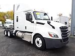 Used 2019 Freightliner Cascadia Sleeper Cab 6x4, Semi Truck for sale #867368 - photo 4