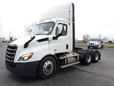 Used 2020 Freightliner Cascadia Day Cab 6x4, Semi Truck for sale #894786 - photo 1