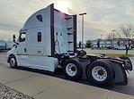 Used 2020 Freightliner Cascadia Sleeper Cab 6x4, Semi Truck for sale #283687 - photo 6