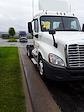 Used 2015 Freightliner Cascadia 6x4, Semi Truck for sale #563397 - photo 3