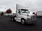 Used 2016 Freightliner Cascadia Day Cab 6x4, Semi Truck for sale #646253 - photo 3