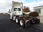 Used 2016 Freightliner Cascadia Day Cab 6x4, Semi Truck for sale #659131 - photo 2