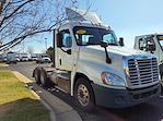 Used 2017 Freightliner Cascadia Day Cab 6x4, Semi Truck for sale #673920 - photo 4