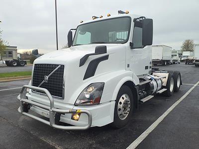 Used 2018 Volvo VNL 6x4, Semi Truck for sale #744039 - photo 1