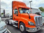 Used 2018 Freightliner Cascadia Day Cab 6x4, Semi Truck for sale #757959 - photo 4