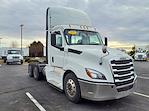 Used 2019 Freightliner Cascadia Day Cab 6x4, Semi Truck for sale #868587 - photo 4