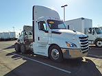 Used 2019 Freightliner Cascadia Day Cab 6x4, Semi Truck for sale #868588 - photo 4