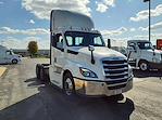 Used 2019 Freightliner Cascadia Day Cab 6x4, Semi Truck for sale #868592 - photo 4