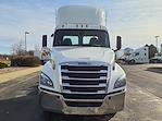 Used 2019 Freightliner Cascadia Day Cab 6x4, Semi Truck for sale #868596 - photo 3