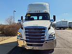 Used 2019 Freightliner Cascadia Day Cab 6x4, Semi Truck for sale #868598 - photo 3