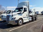 Used 2019 Freightliner Cascadia Day Cab 6x4, Semi Truck for sale #868599 - photo 3