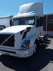 Used 2018 Volvo VNL 6x4, Semi Truck for sale #221511 - photo 1